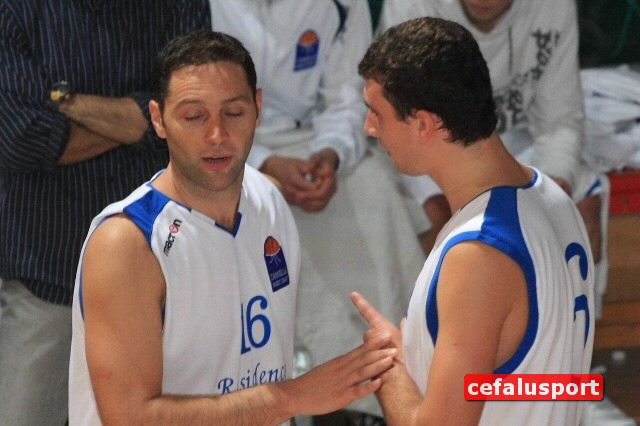 101128_sport 324y_tn.jpg